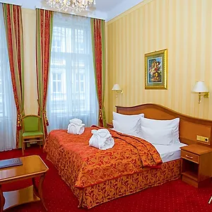 Hotel Opera ****