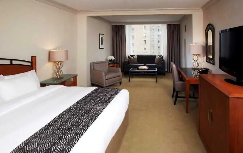 Отель Park Hyatt Торонто 5*,