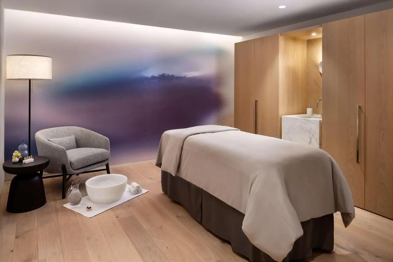 Отель Park Hyatt Торонто